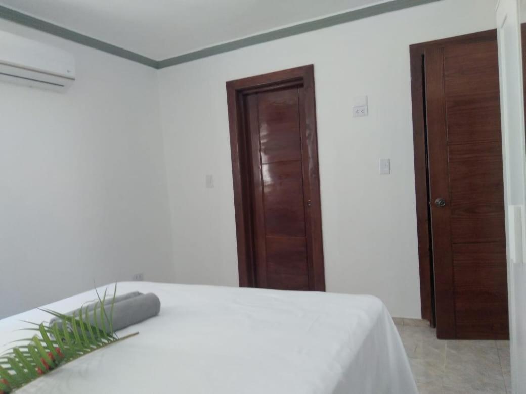 Recidencial Mignoli Hotel Boca Chica Exterior photo